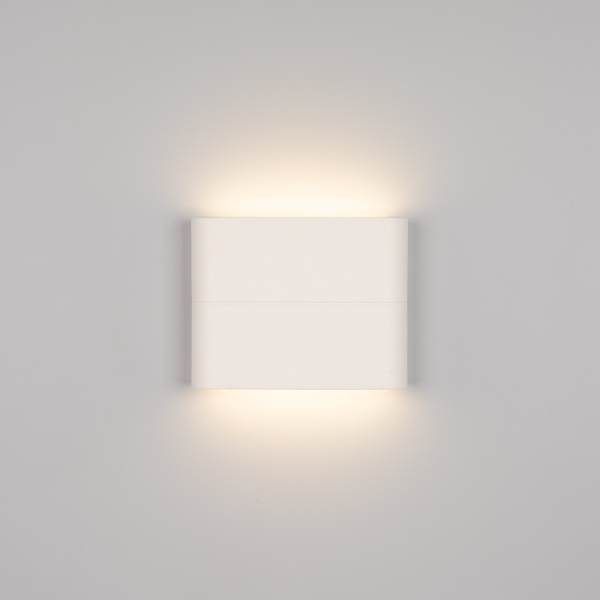 Светильник SP-Wall-110WH-Flat-6W Warm White (Arlight, IP54 Металл, 3 года) Светильник SP-Wall-110WH-Flat-6W Warm White (Arlight, IP54 Металл, 3 года)