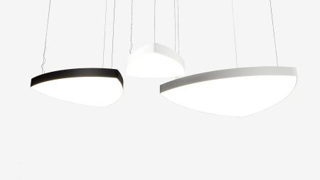 Подвесной светильник треугольный черный SILED MOSO 1500х1500х100 (239 Вт) Подвесной светильник треугольный черный SILED MOSO 1500х1500х100 (239 Вт)