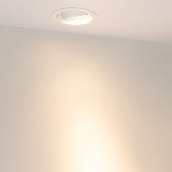 Светильник MS-VORTEX-BUILT-R110-20W Warm3000 (WH-WH, 20 deg, 230V) (Arlight, IP20 Металл, 5 лет) Светильник MS-VORTEX-BUILT-R110-20W Warm3000 (WH-WH, 20 deg, 230V) (Arlight, IP20 Металл, 5 лет)