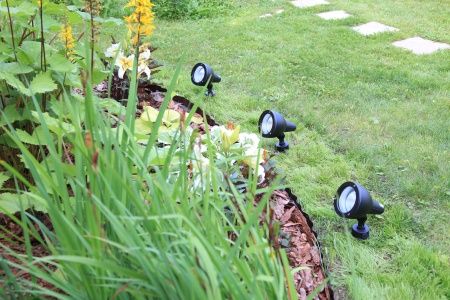 Ландшафтный светильник для подсветки деревьев 5643