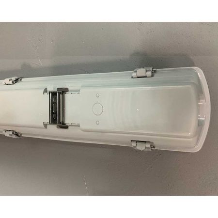 Светильник линейный светодиодный, G7104, 50W 6300К IP65, ABS+PC Светильник линейный светодиодный, G7104, 50W 6300К IP65, ABS+PC