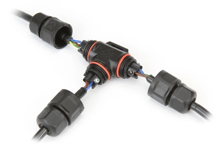 Герметичный соединитель «Тройник» с винтовым монтажом проводов (артикул WPT-03) Герметичный соединитель «Тройник» с винтовым монтажом проводов (артикул WPT-03)