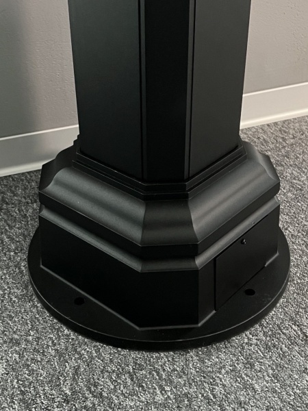 Светильник садово-парковый "Ларго", G4680-3, 3*Е27  3*100W  IP44  h=2.9m, черный Светильник садово-парковый "Ларго", G4680-3, 3*Е27  3*100W  IP44  h=2.9m, черный