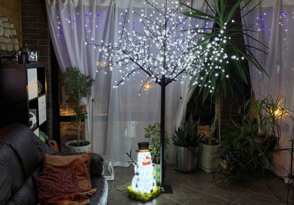 Светодиодное дерево Сакура D6202 600 LED белый
